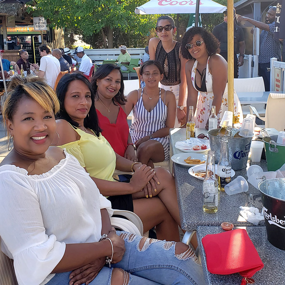 tropicalnights-scarboroughfood-torontopatio-rooftoppatio